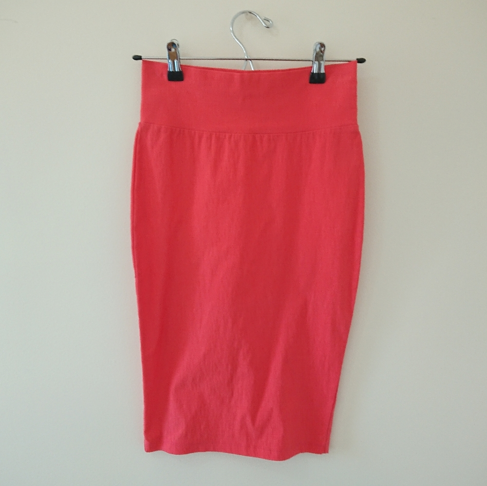 Coral bodycon midi skirt